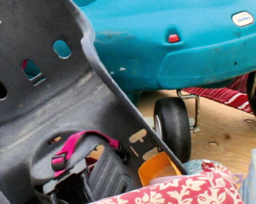 Sperrmüll wie Teppich, Kindersitz, Matratzen